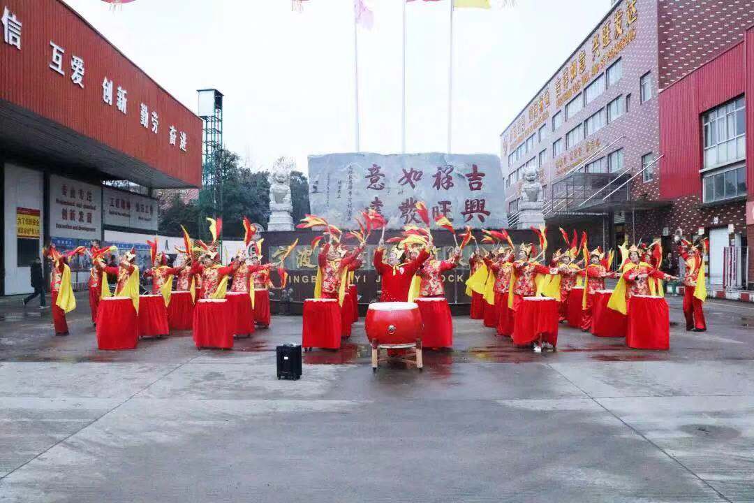 1551149955337990.jpg 西大門敲鼓.jpg